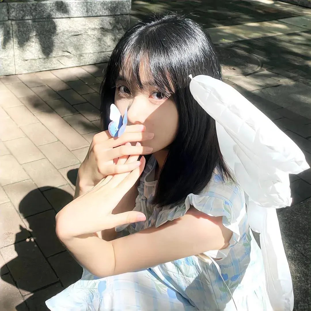 村主任和他的女友